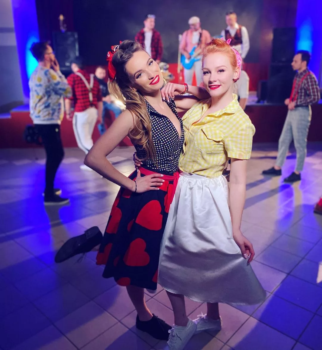 Gwiazda disco polo nie szczędzi fanom mega gorących ujęć! Wokalistka jakiej nie znacie! 